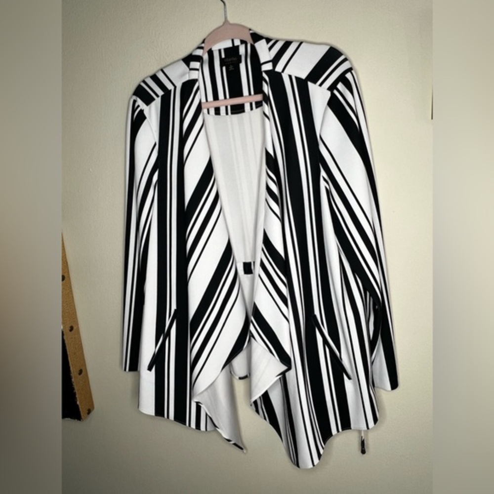 Maree Pour Toi Black & White Stripe Light Jacket